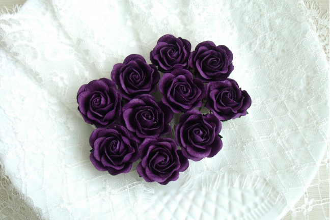Шпалерная Роза  3,5 см Цвет Фиолетовый насыщенный