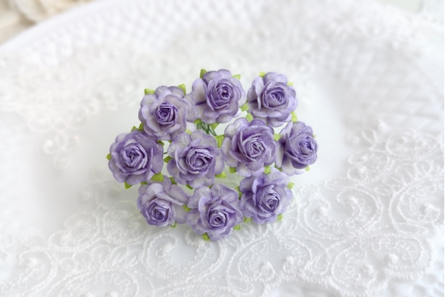Роза открытая с волнистым краем 2см Фиолетовый+белый